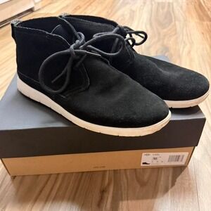 UGG Men Shoes Size 10